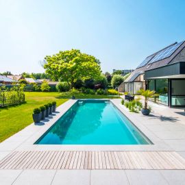 Композитный бассейн Compass Pools XXL-Trainer 133