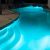 Яркое освещение бассейна с Aquaviva